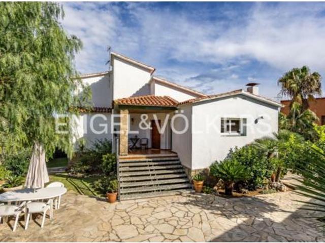 Casa en venta en Racó de Santa Llúcia, Garraf
