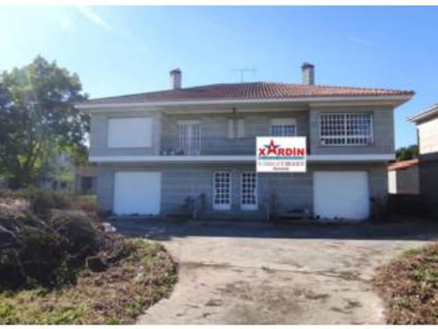 Casa en venta en Vilar De Santos, O Barrio