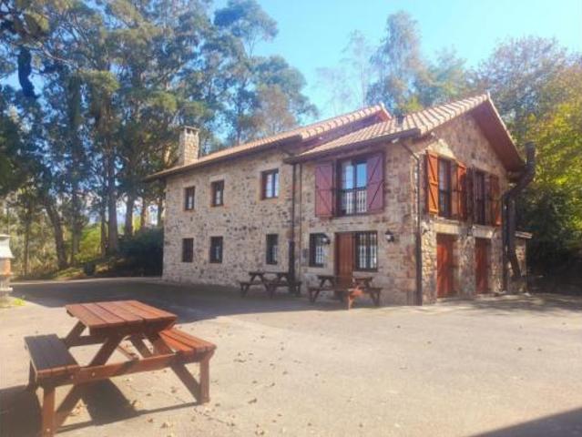 Casa en venta en Villacarriedo, Cantabria