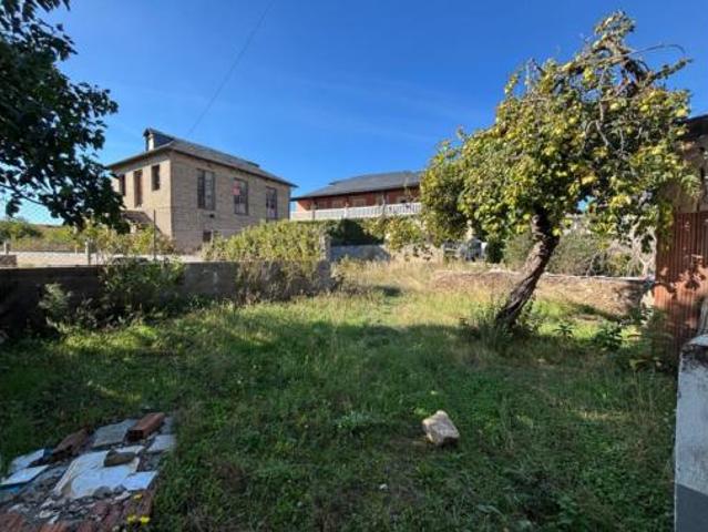 Casa en venta en Valtuille de Abajo, Villafranca del Bierzo