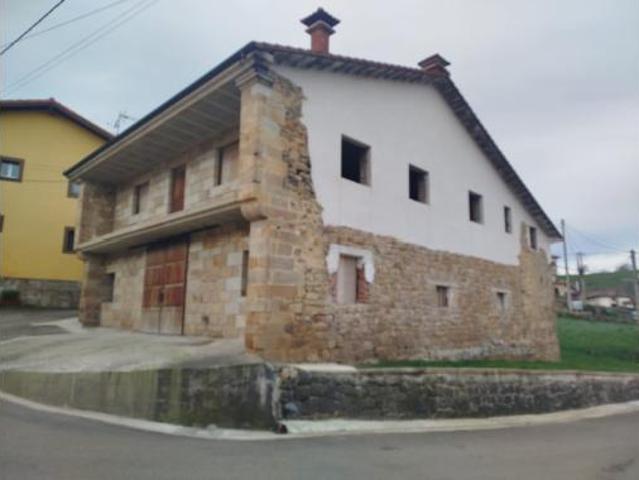 Casa en venta en Villafufre, Cantabria