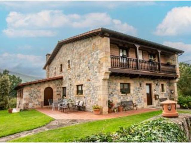 Casa en venta en Villafufre, Cantabria