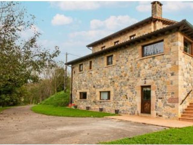 Casa en venta en Villafufre, Cantabria