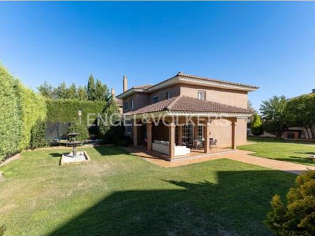 Casa en venta en Los Hueros, Villalbilla