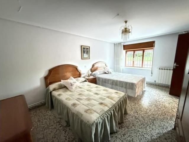 Casa en venta en Villamañán, Castilla y León
