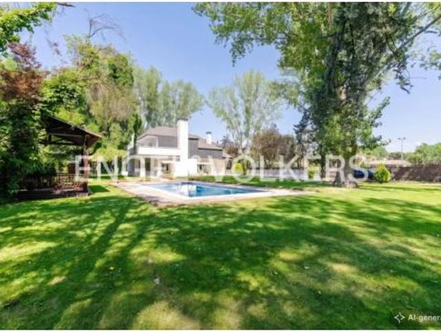 Casa en venta en Mocha Chica, Villanueva De La Cañada