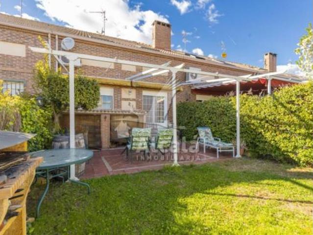 Casa en venta en Villanueva De La Torre, Castilla-La Mancha