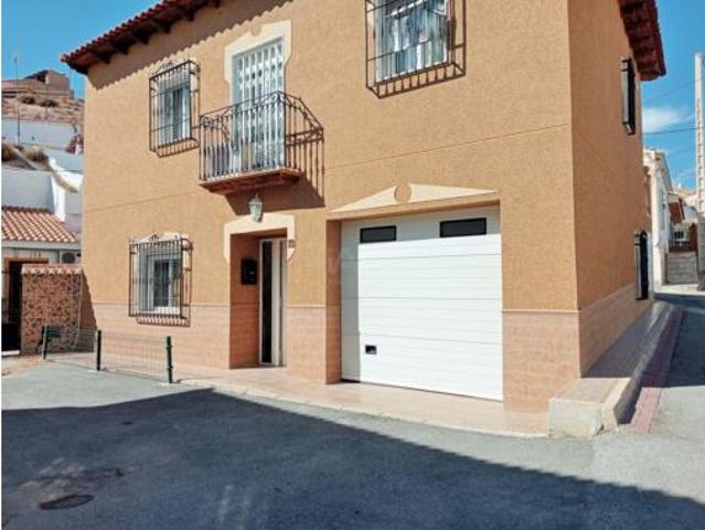 Casa en venta en Comarca de Los Montes, Andalucía