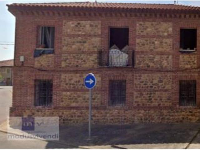 Casa en venta en Robledo de Torío, Villaquilambre