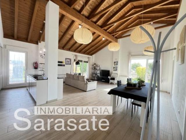 Casa en venta en Estellerria, Navarra