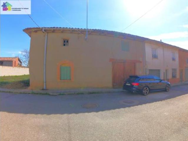 Casa en venta en Villaturiel, Castilla y León
