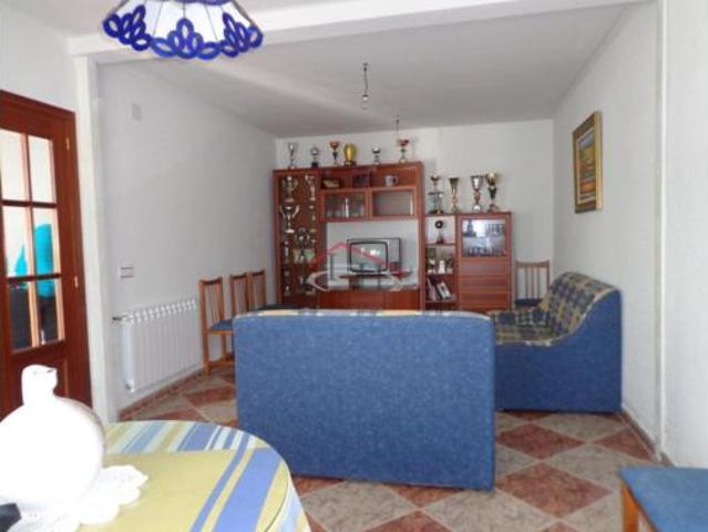 Casa en venta en Villaturiel, Castilla y León