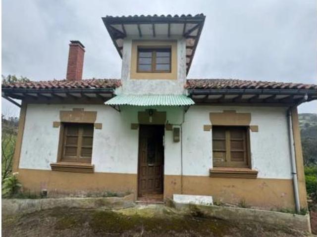 Casa en venta en Villaviciosa, Asturias