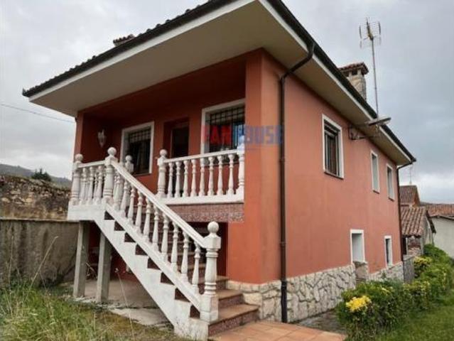 Casa en venta en El Pedrosu, Villaviciosa