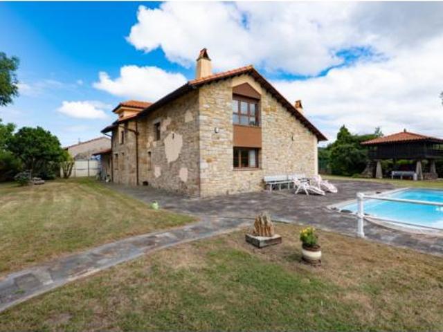 Casa en venta en Villaviciosa, Asturias