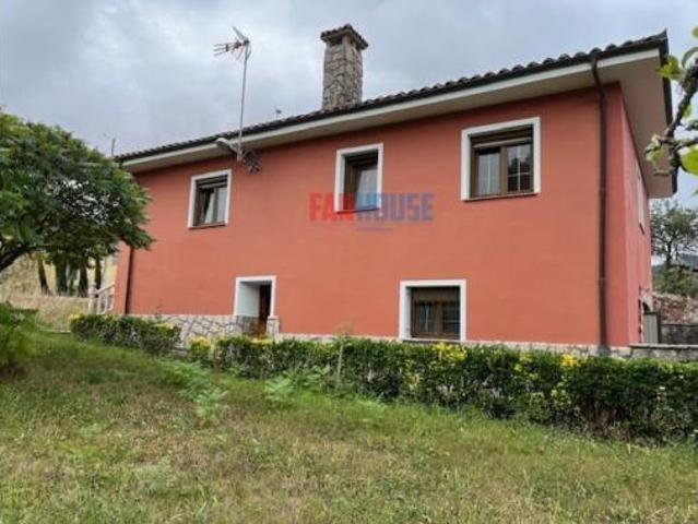 Casa en venta en El Pedrosu, Villaviciosa