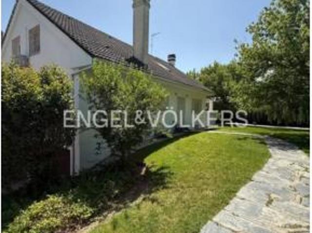 Casa en venta en El Bosque, Villaviciosa De Odón