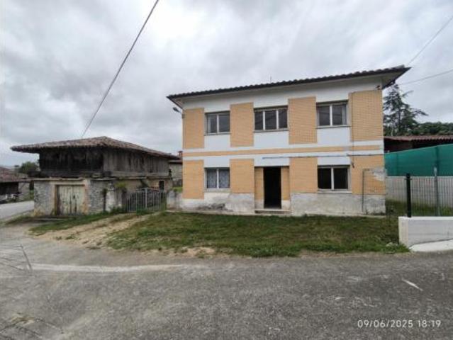 Casa en venta en El Puntal, Villaviciosa