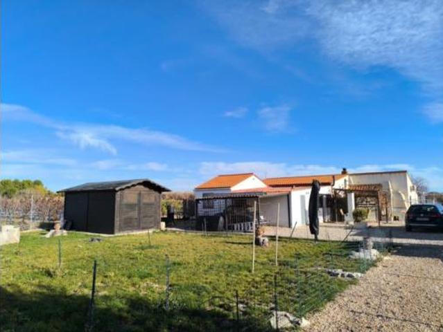 Casa en venta en Las Virtudes, l'Alt Vinalopó / El Alto Vinalopó