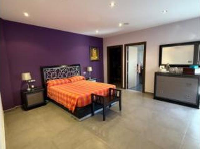Casa en venta en l'Alt Vinalopó / El Alto Vinalopó, Valencia