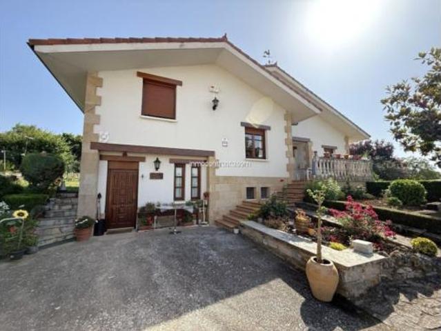 Casa en venta en Hueto Arriba/Otogoien, Gasteizko kuadrilla