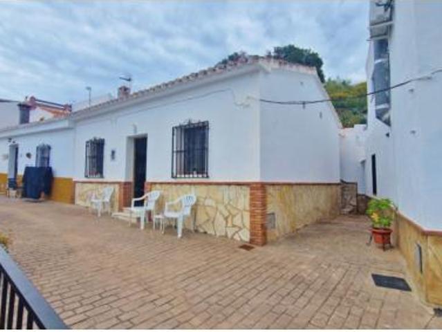 Casa en venta en Cortijuelos, La Axarquía