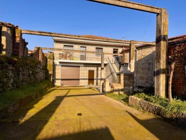 Casa en venta en A Limia, Galicia