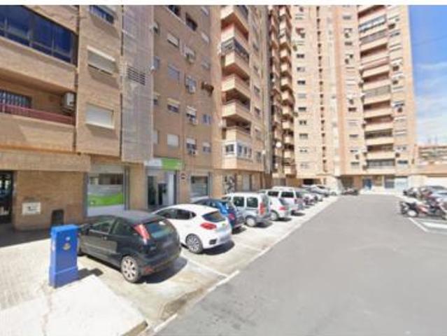 Casa en venta en Barri de la Llum, l'Horta Sud