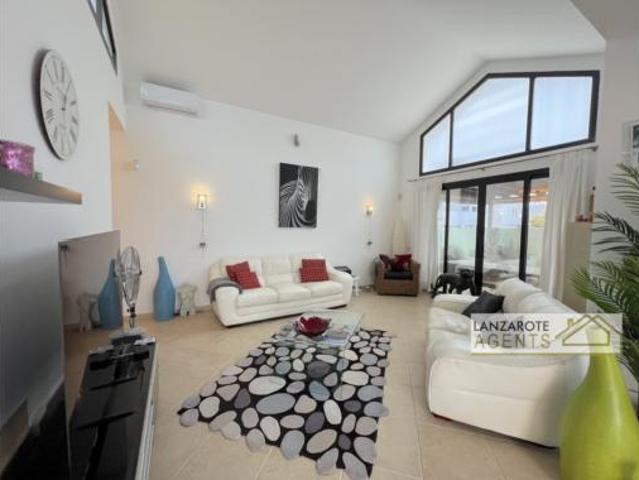 Casa en venta en Playa Blanca, Yaiza