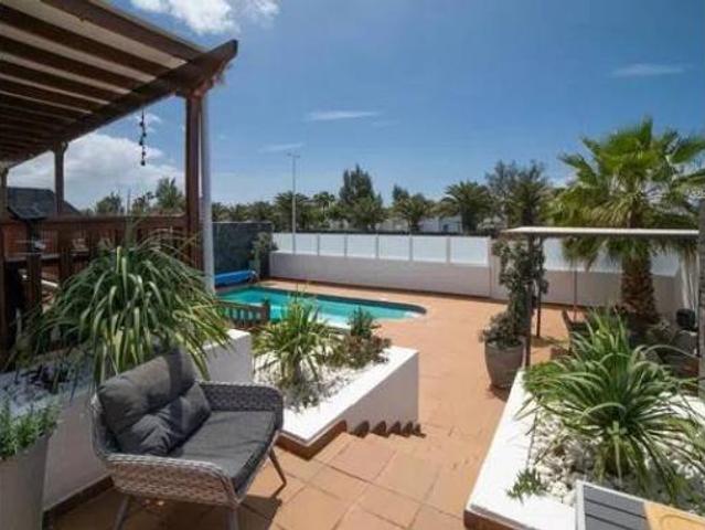 Chalet en venta en Playa Blanca, Yaiza