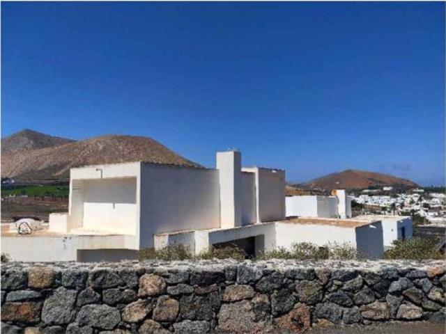 Casa en venta en Uga, Yaiza
