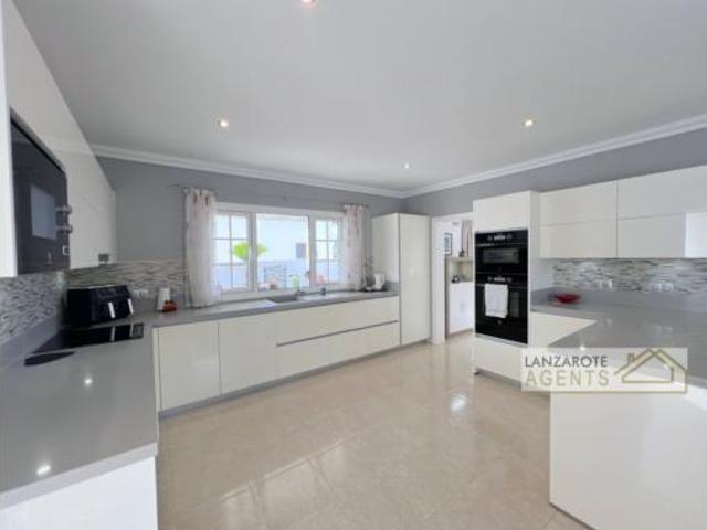 Casa en venta en Yaiza, Canarias