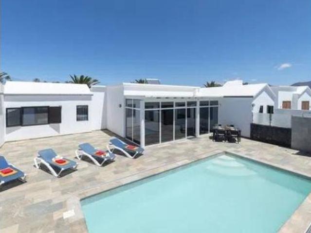 Casa en venta en Playa Blanca, Yaiza