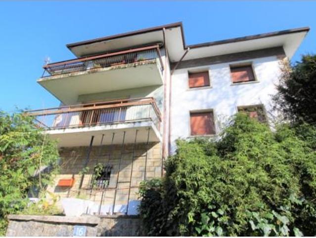 Casa en venta en Zalla