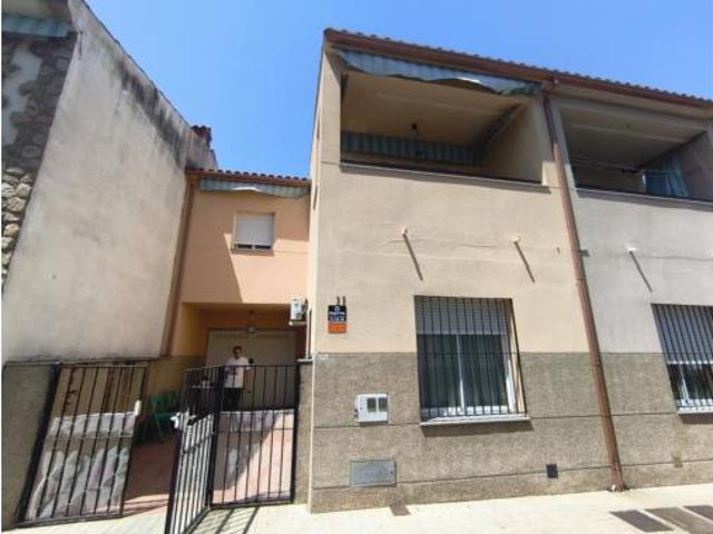 Casa en venta en Zarza La Mayor, Extremadura