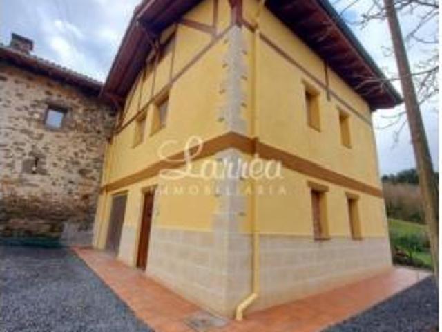 Casa en venta en Zeanuri
