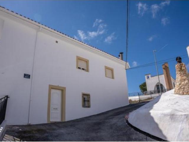 Casa en venta en Zújar, Granada