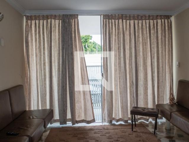 Casa aluguel em Jundiaí