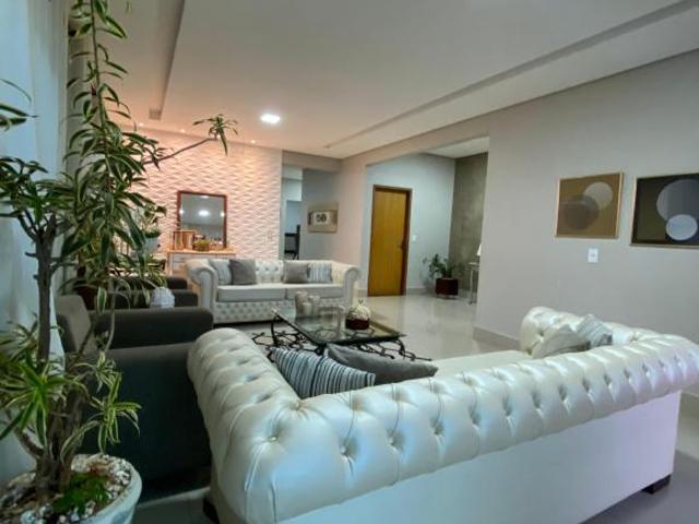 Casa venda em Região Geográfica Imediata do Distrito Federal, Região Integrada de Desenvolvimento do Distrito Federal e Entorno