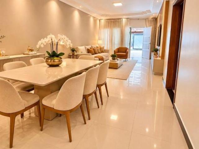 Casa venda em Região Geográfica Imediata do Distrito Federal, Região Integrada de Desenvolvimento do Distrito Federal e Entorno