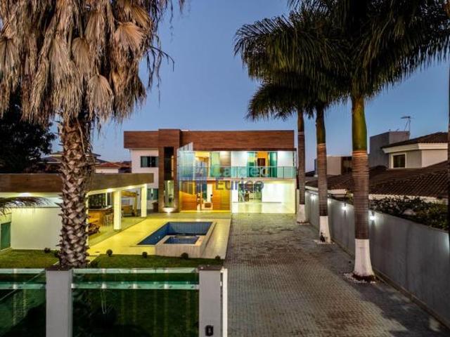 Casa venda em Região Geográfica Imediata do Distrito Federal, Região Integrada de Desenvolvimento do Distrito Federal e Entorno