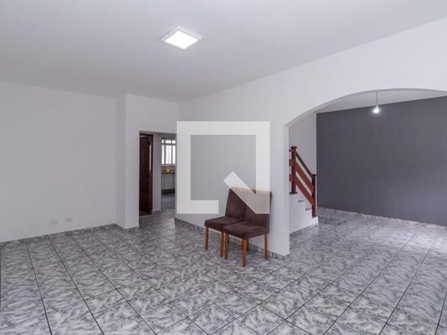 Casa aluguel em São Lucas, Biritiba-Mirim