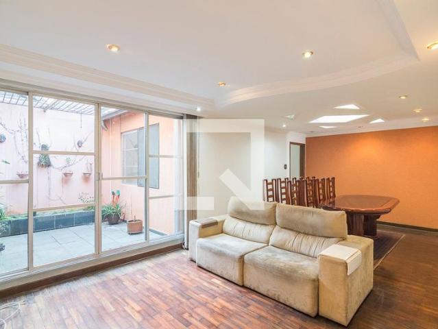 Casa aluguel em Região Imediata de São Paulo, Região Metropolitana de São Paulo