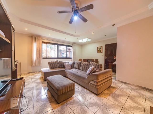 Casa aluguel em Região Imediata de São Paulo, Região Metropolitana de São Paulo