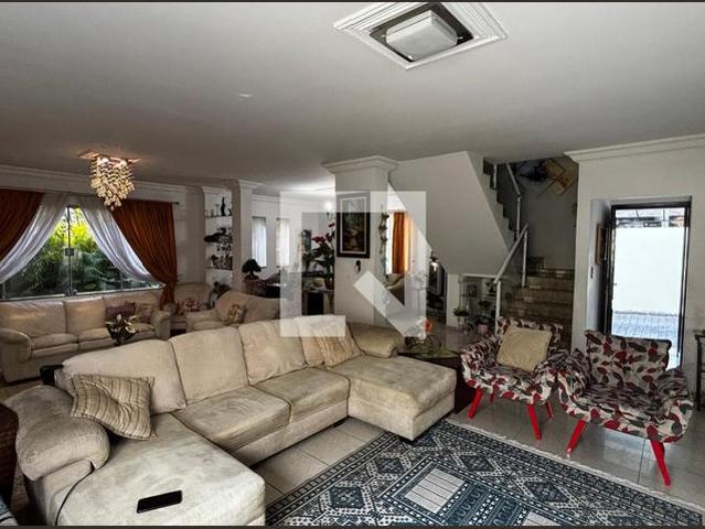 Casa aluguel em Região Imediata de São Paulo, Região Metropolitana de São Paulo
