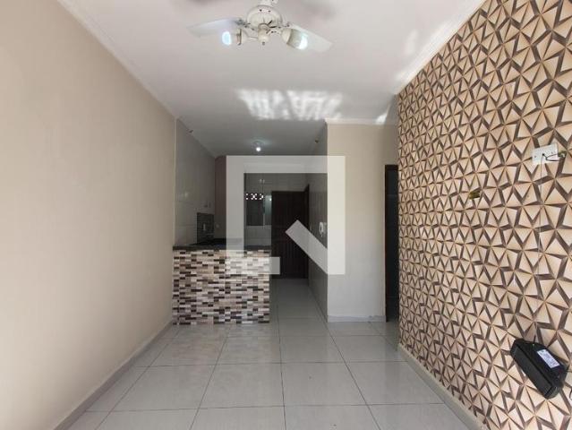 Casa aluguel em Região Imediata de Santos, Região Metropolitana da Baixada Santista