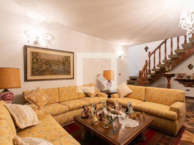 Casa aluguel em Região Imediata de São Paulo, Região Metropolitana de São Paulo