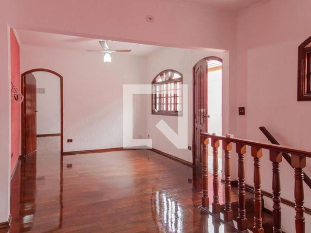 Casa aluguel em Região Imediata de São Paulo, Região Metropolitana de São Paulo