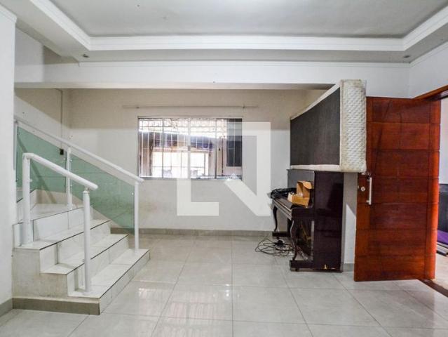 Casa aluguel em Região Imediata de São Paulo, Região Metropolitana de São Paulo