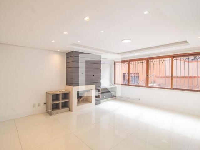 Casa aluguel em Região Geográfica Imediata de Porto Alegre, Região Metropolitana de Porto Alegre